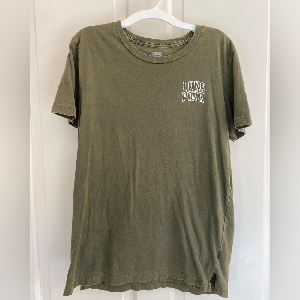 Women’s Green t shirt